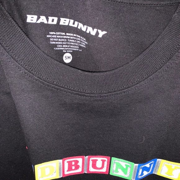 Bad bunny toy block t shirt - Picture 3 of 3
